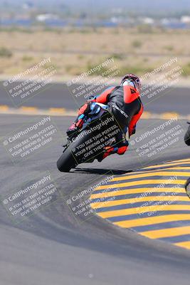 media/Oct-08-2022-SoCal Trackdays (Sat) [[1fc3beec89]]/Turn 11 Backside (1145am)/